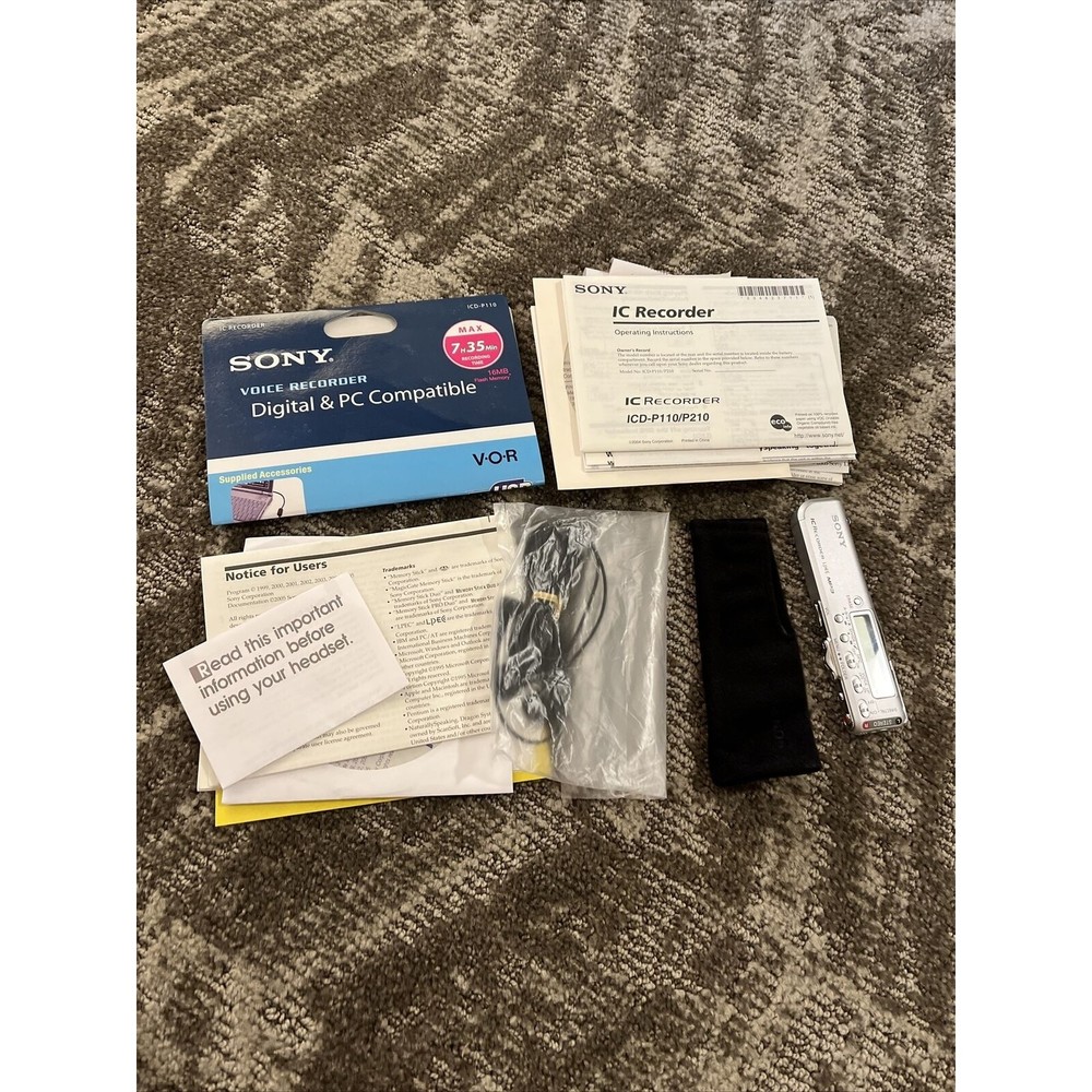 Sony ICD-SX46 32 MB, 47.5 Hr Handheld Digital Transcriber IC Recorder W Software